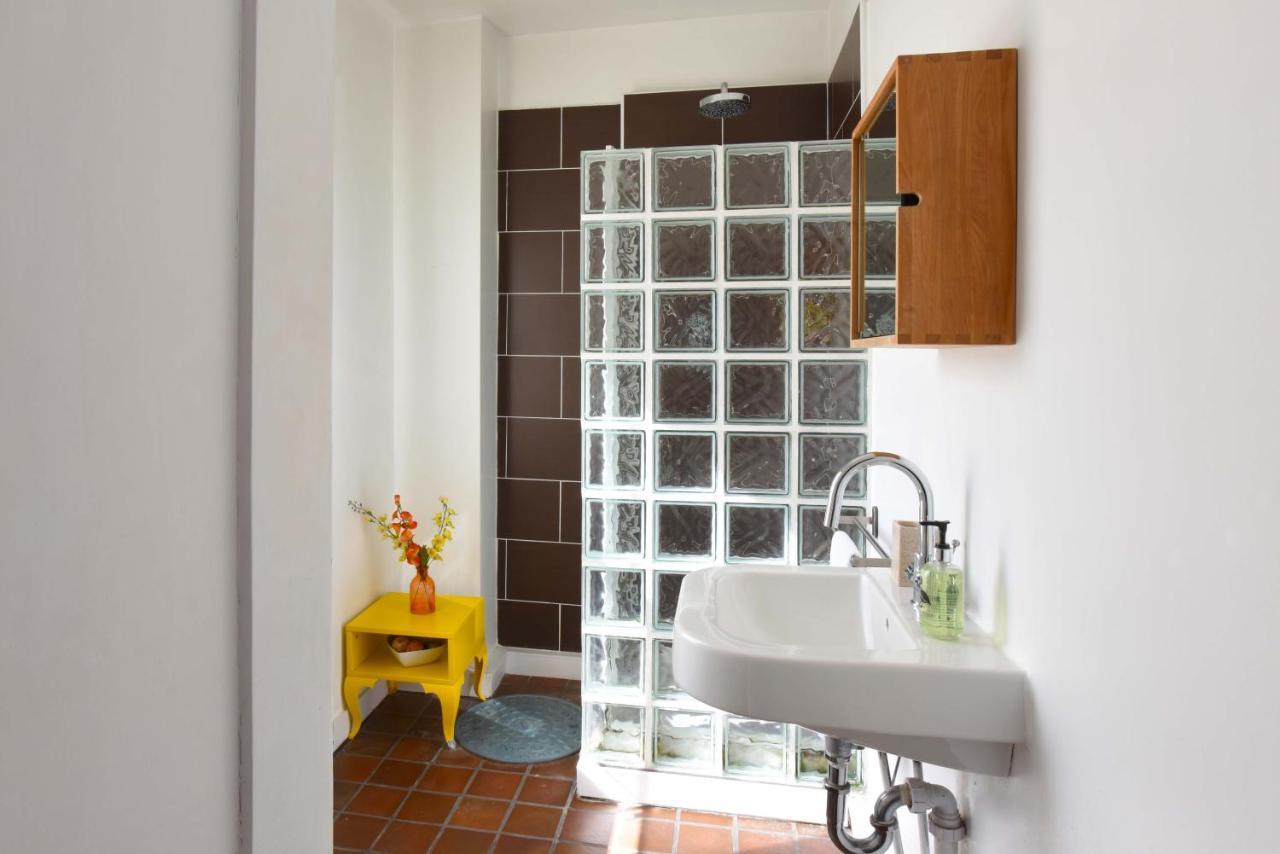 Arthouse Canterbury-free Secure Parking Holiday home *